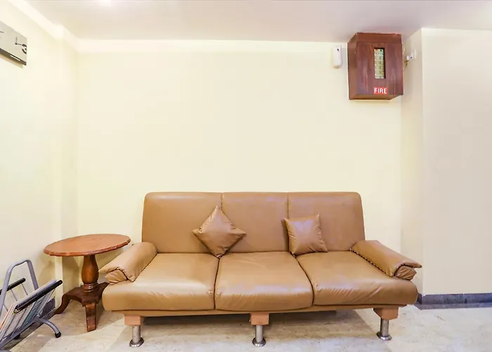 Fabhotel Shubhangan - Nr Bandra